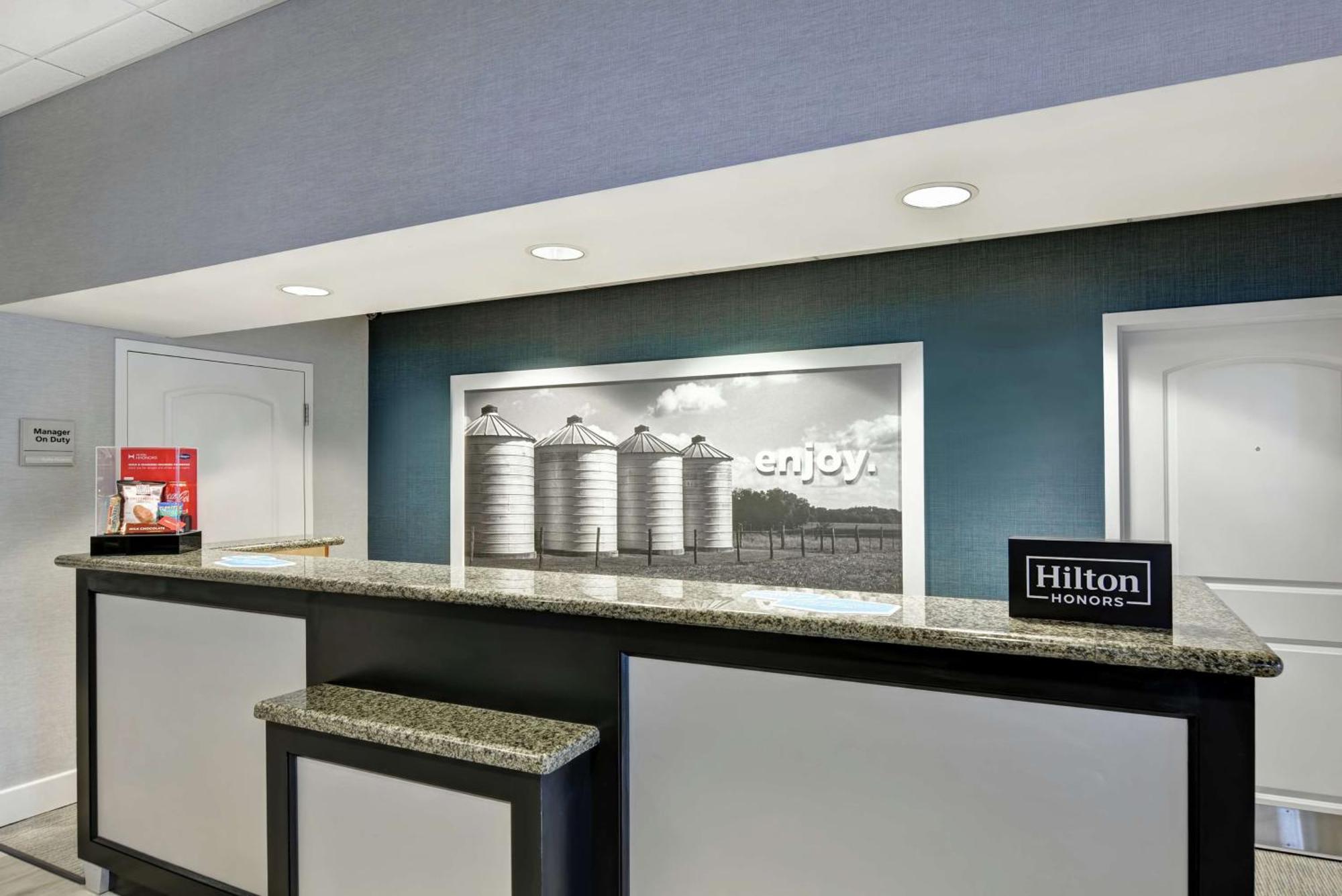 Hampton Inn Sayre Bagian luar foto